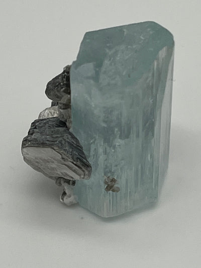 Aquamarin Stufe an Matrix und Quarz aus Pakistan (10g) - top Kristallstruktur - crystal paradise