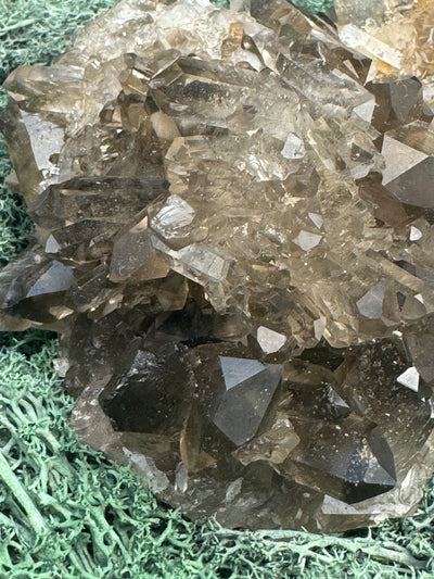 Rauchquarz Großstufe aus Brasilien (821g) - super schöne Kristallformation - crystal paradise