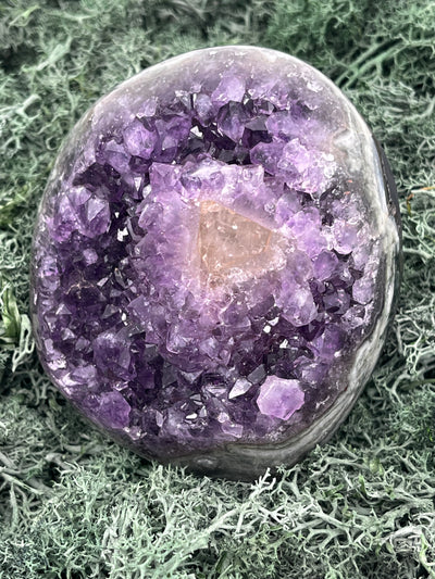 Achatisierte Amethyst Druse aus Uruguay (809g) - schönes violett! - crystal paradise