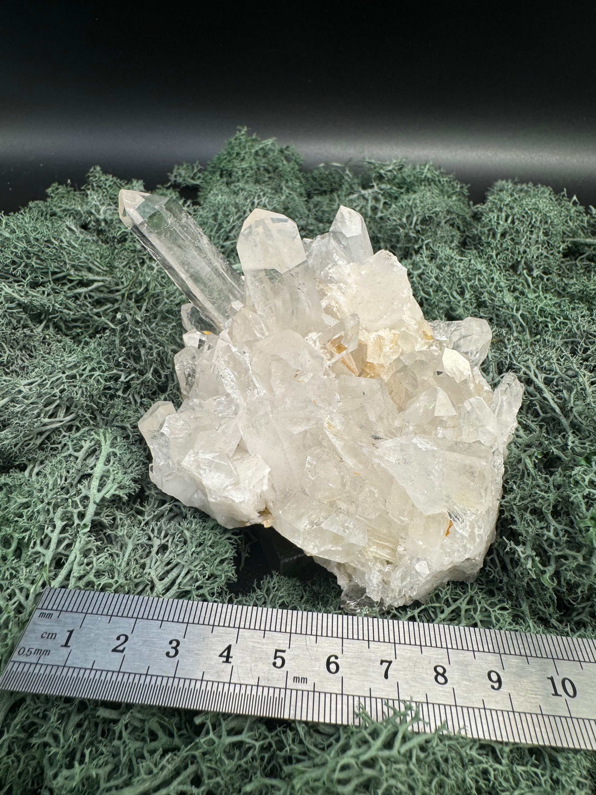 Bergkristall Handstufe aus Brasilien (578g) - sehr schöne Kristallbildung - crystal paradise