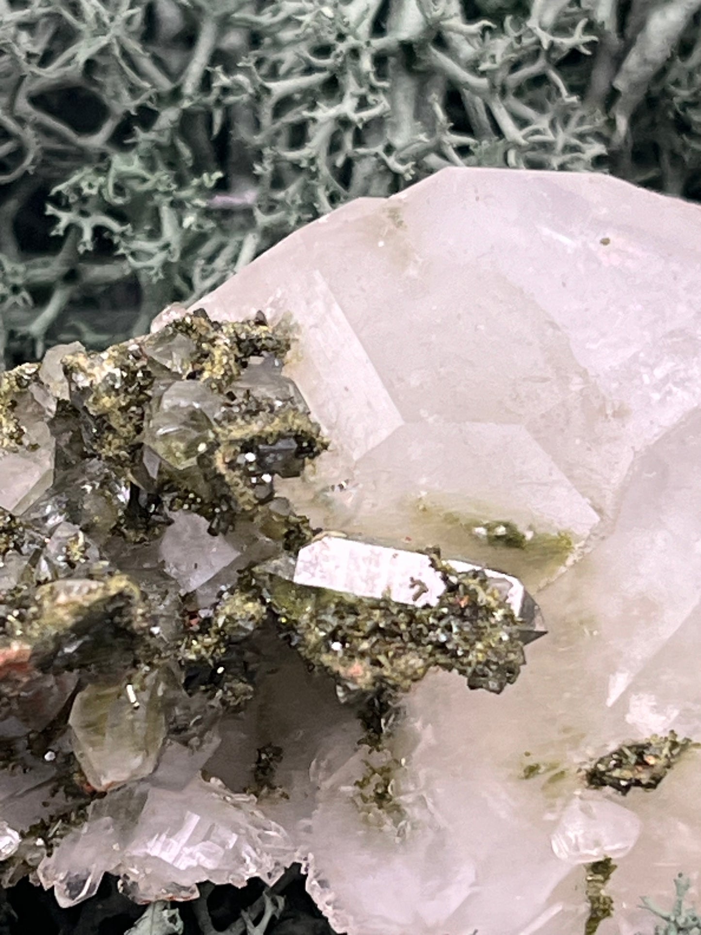 Epidot und Bergkristall aus der Türkei (49g) - Stufe - crystal paradise