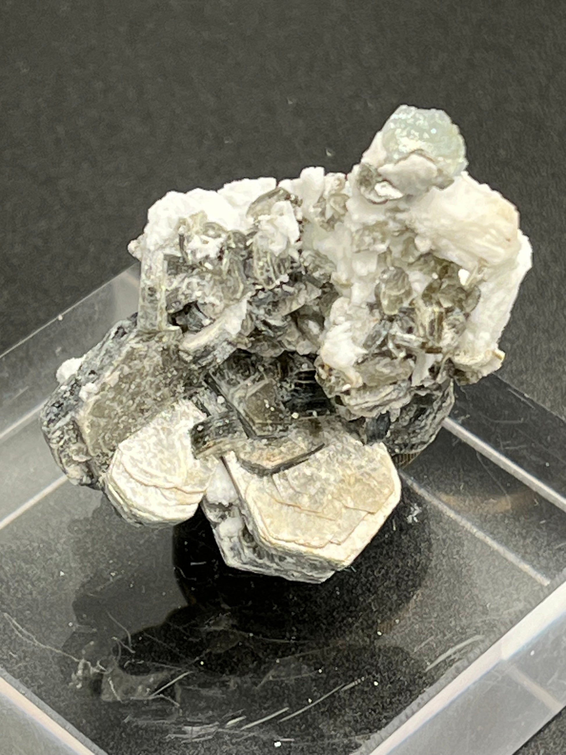 Aquamarin Kristall auf Feldspat aus Pakistan (21g) - crystal paradise