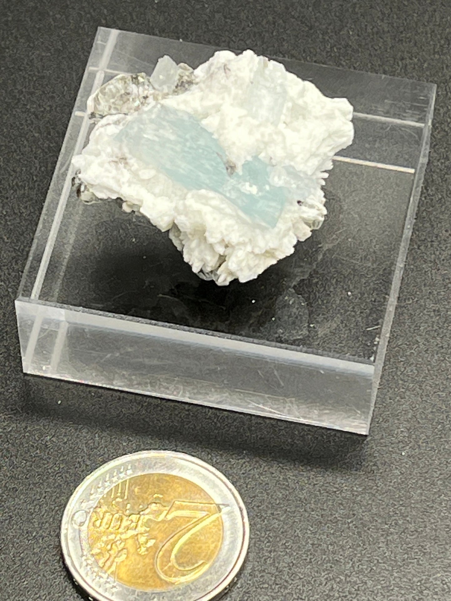 Aquamarin Kristall auf Feldspat aus Pakistan (20g) - crystal paradise