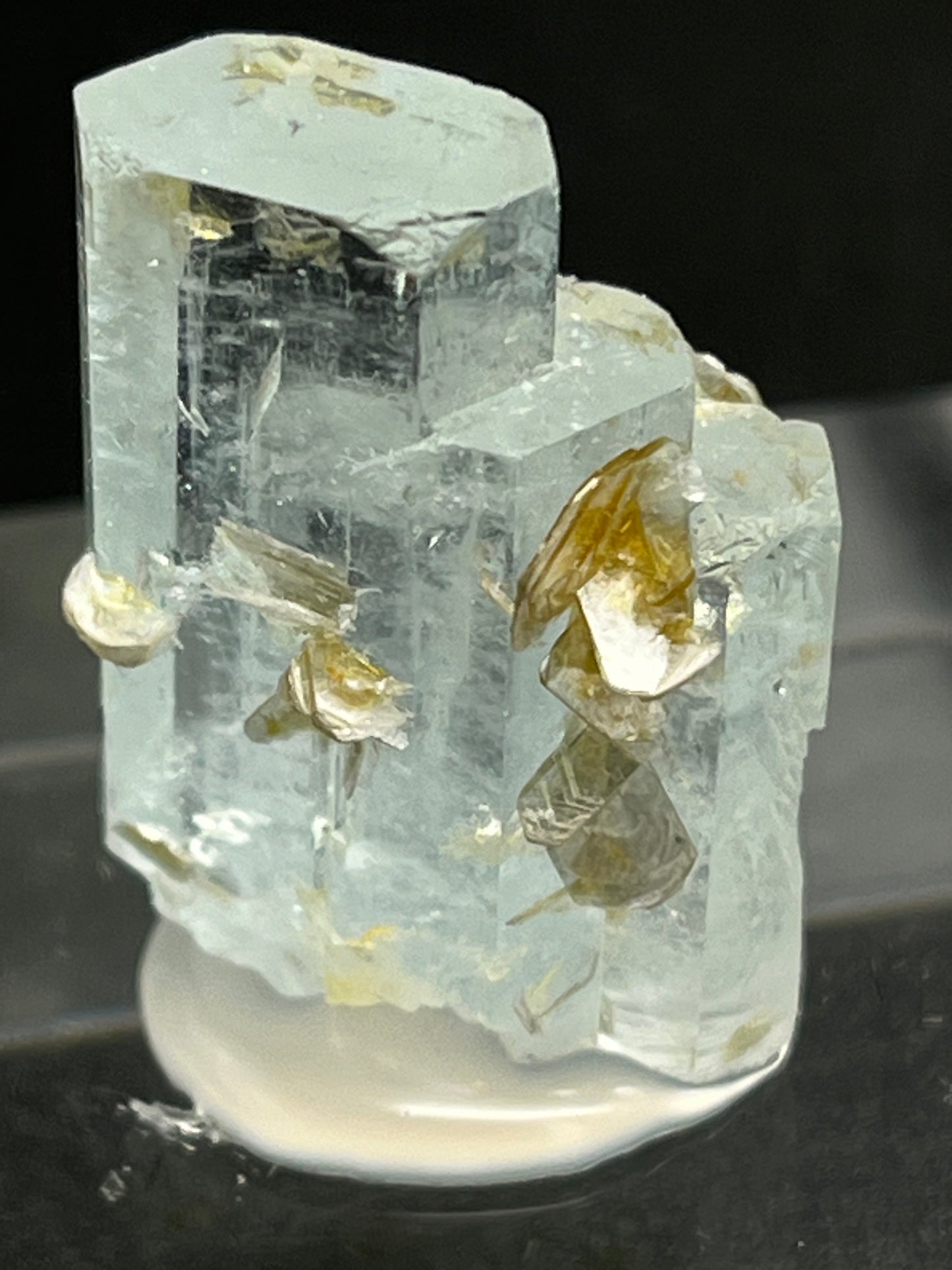 Aquamarin Kristall auf Feldspat aus Pakistan (7g) - crystal paradise