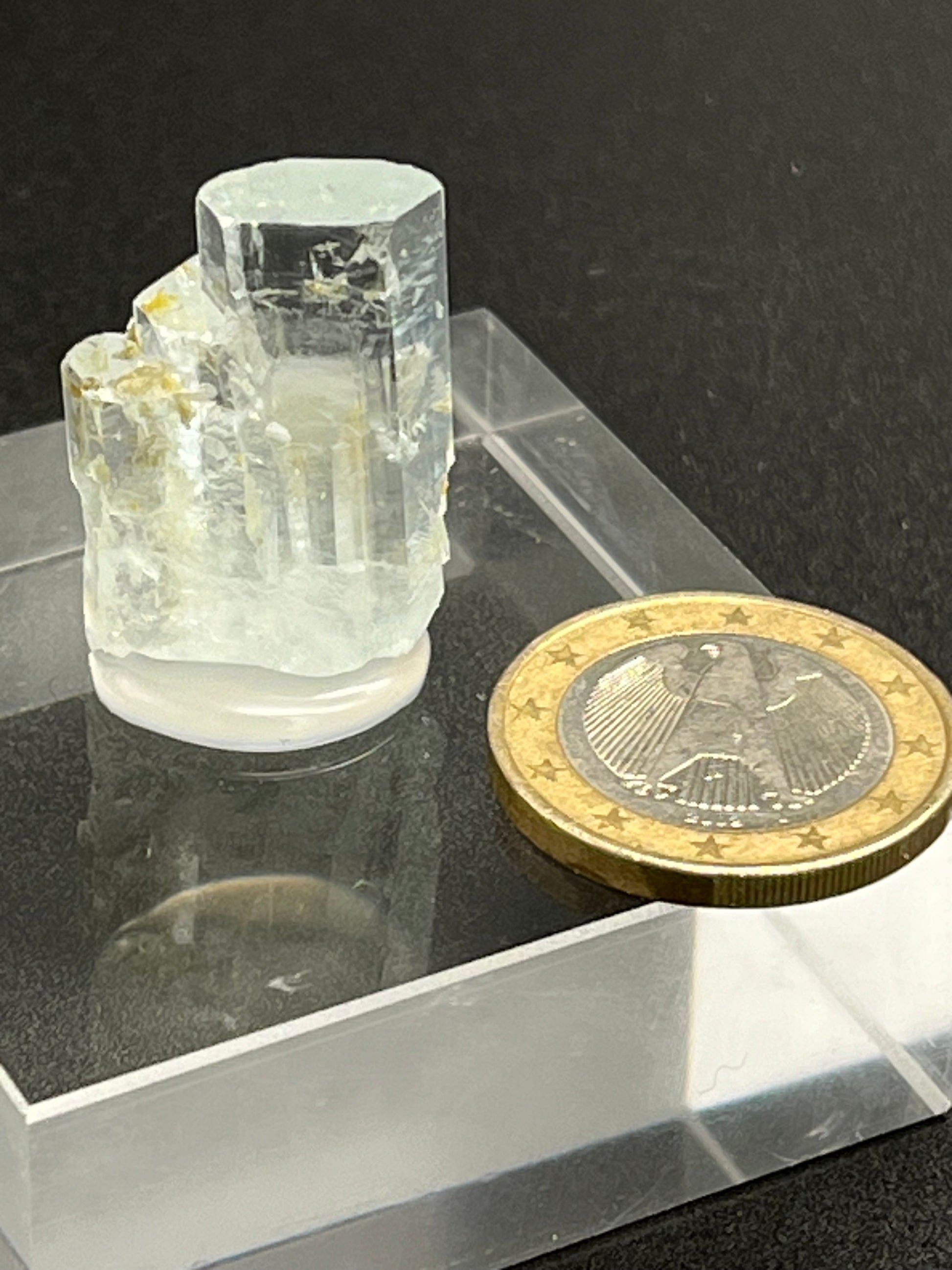 Aquamarin Kristall auf Feldspat aus Pakistan (7g) - crystal paradise