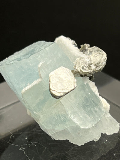 Aquamarin Kristall auf Feldspat aus Pakistan (13g) - crystal paradise