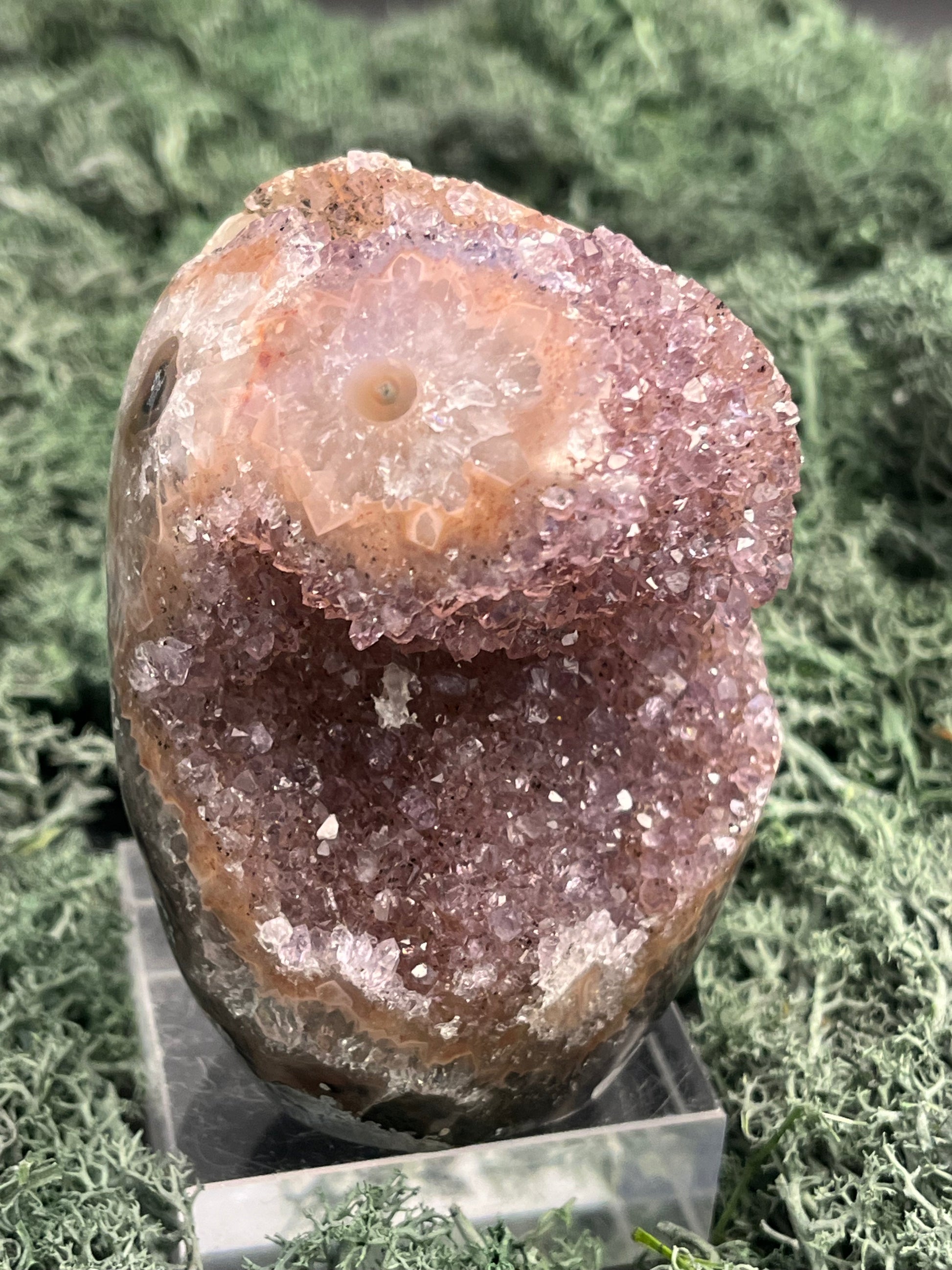 Achatisierter Amethyst Druse aus Uruguay (345g) - schönes Druzys und Calcit sowie schöner Achatblume - crystal paradise