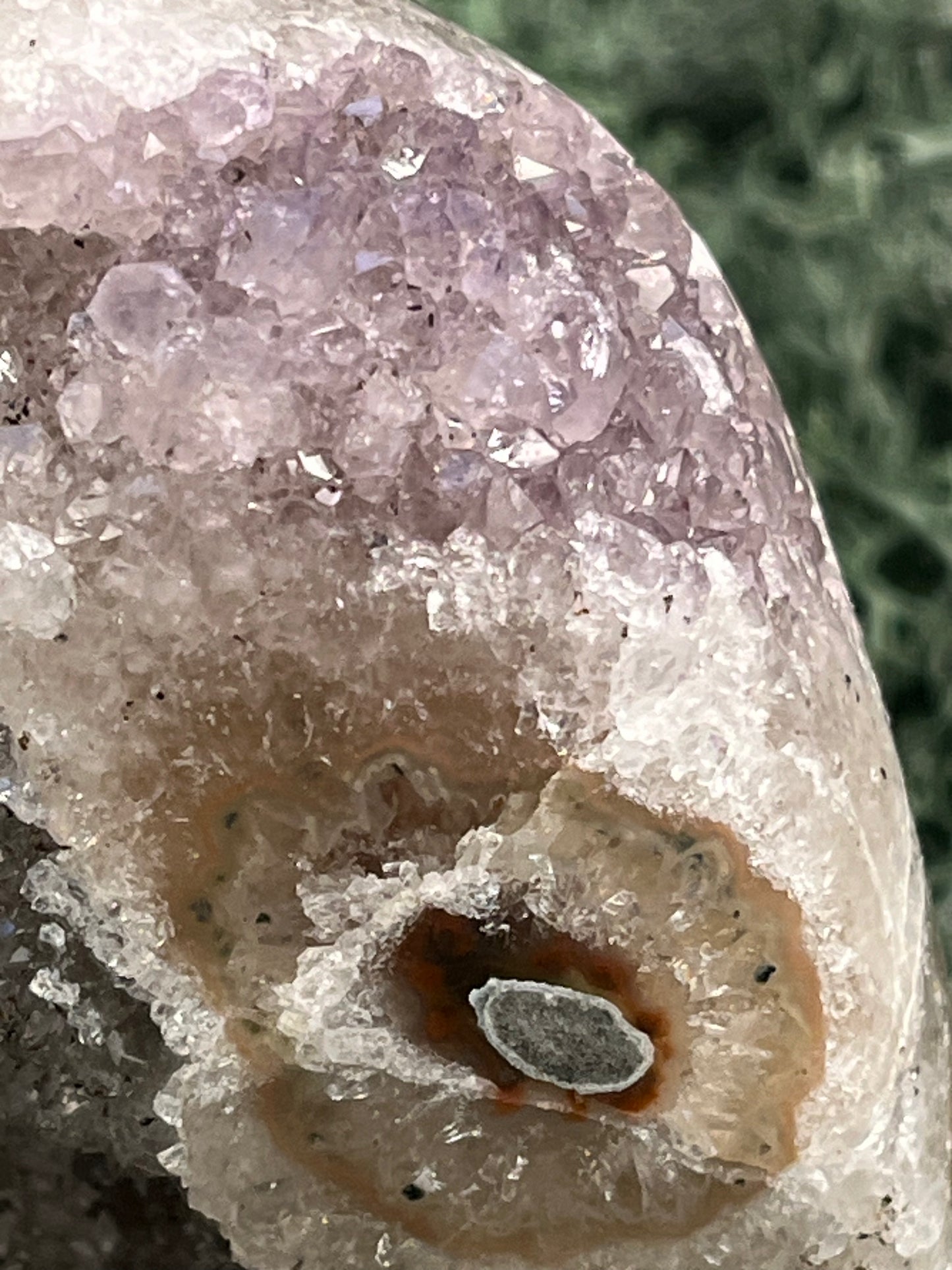 Achatisierter Amethyst Druse aus Uruguay (435g) - zweifarbige Amethysten - crystal paradise