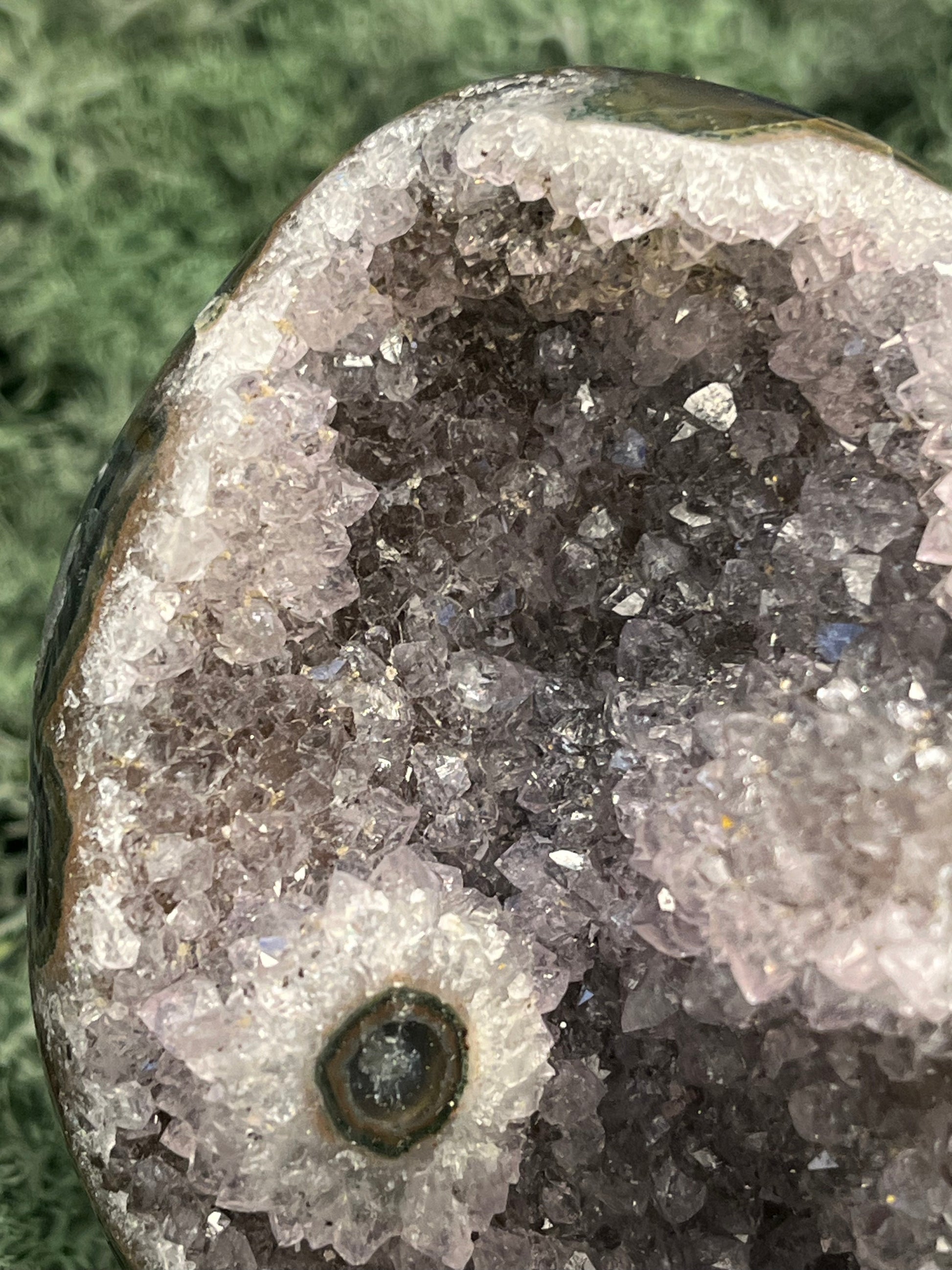 Achatisierter Amethyst Druse aus Uruguay (230g) - schöne Achatblume - crystal paradise