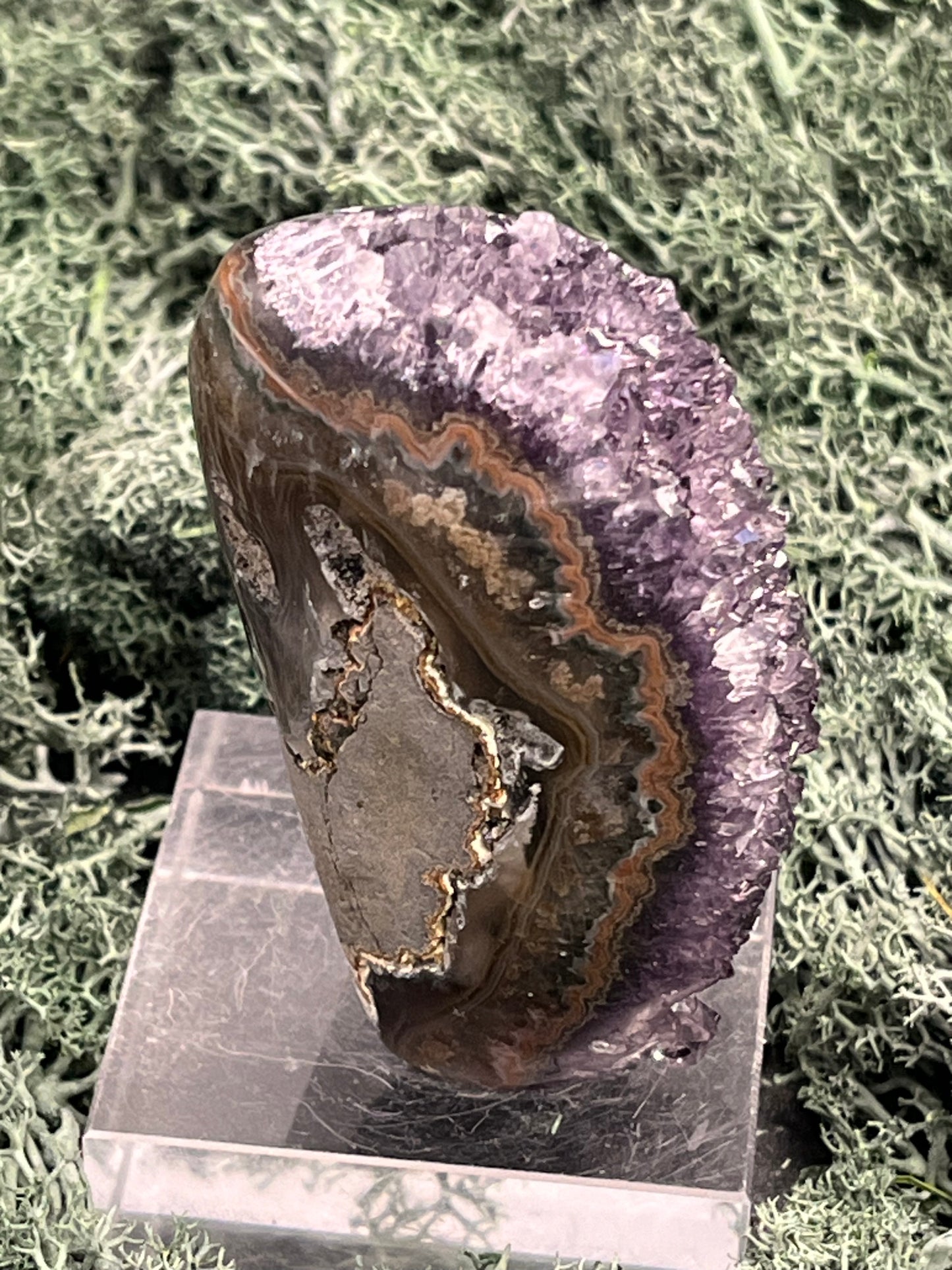 Achatisierte Amethyst Druse aus Uruguay (152g) - schöne dunkle Kristalle