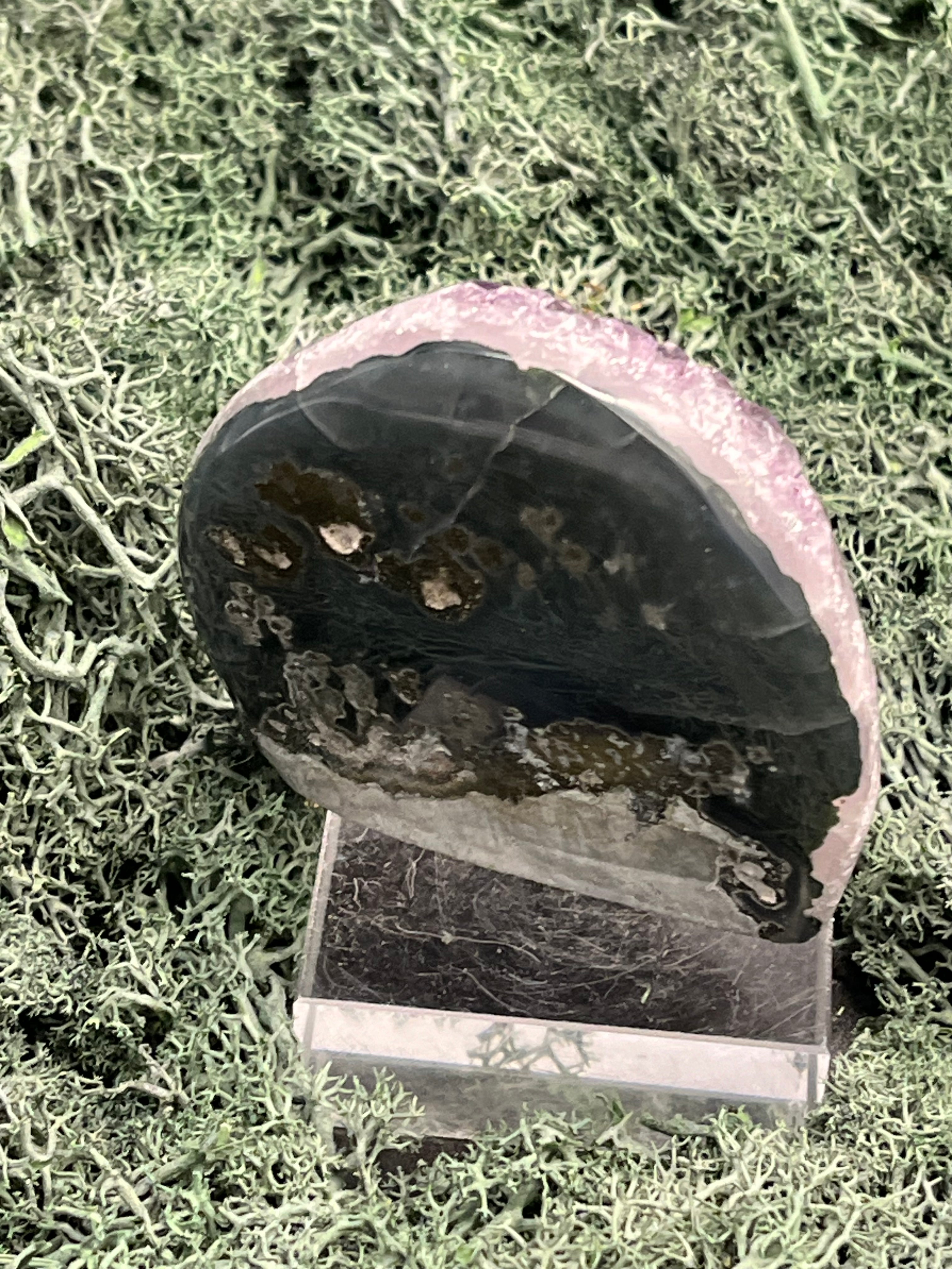 Achatisierte Amethyst Druse aus Uruguay (168g) - schöne dunkle Kristalle - crystal paradise