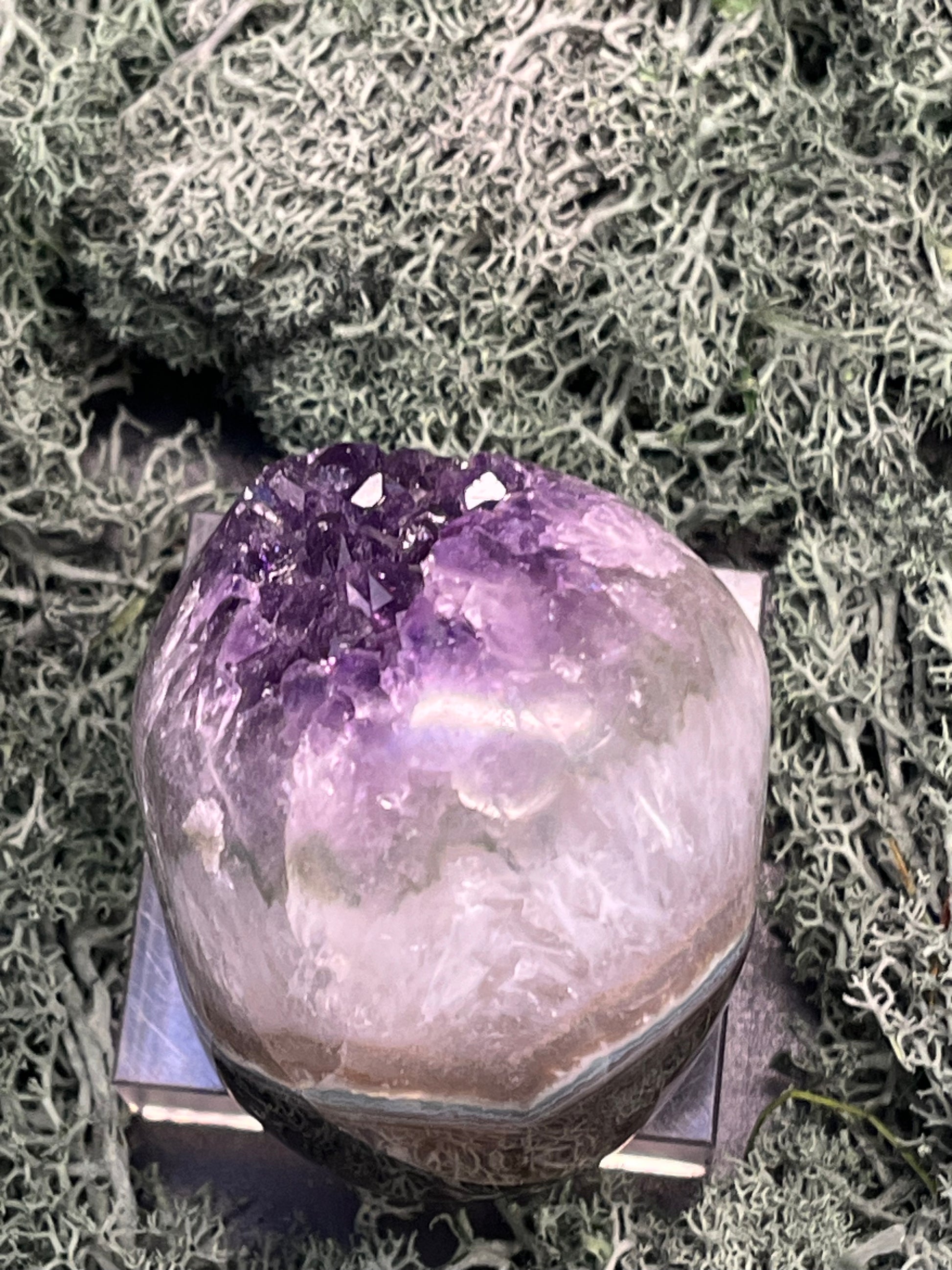 Achatisierte Amethyst Druse aus Uruguay (245g) - schöne hellviolette Kristalle und Rand - crystal paradise