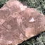 Fluorit Stufe aus Baluchistan/Pakistan (92g) - Platte mit vielen hellvioletten Kristallwürfeln - crystal paradise