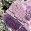 Fluorit Stufe aus Baluchistan/Pakistan (154g) - Stufe mit toller Barcode-Kristallstruktur und dunkler Farbe - crystal paradise