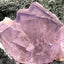 Fluorit Stufe aus Baluchistan/Pakistan (117g) - Stufe mit vielen schönen hellviolettem Kristallen - crystal paradise