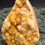 Gold-/beigefarbene Calcit Druzy Freeform aus Pakistan (1152g) - super schöne Kugelkristalle - crystal paradise