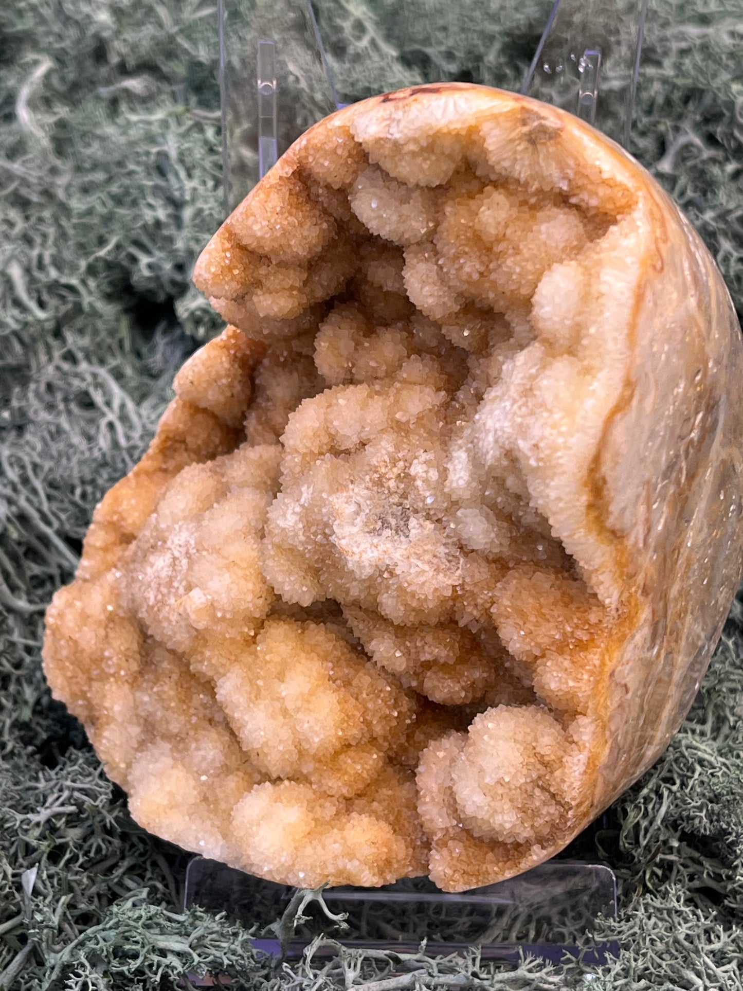 Gold-/beigefarbene Calcit Druzy Freeform aus Pakistan (842g) - super schöne Kugelkristalle und Druzys - crystal paradise