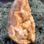 Gold-/beigefarbene Calcit Druzy Freeform aus Pakistan (1082g) - super schöne Kugelkristalle und Druzys - crystal paradise