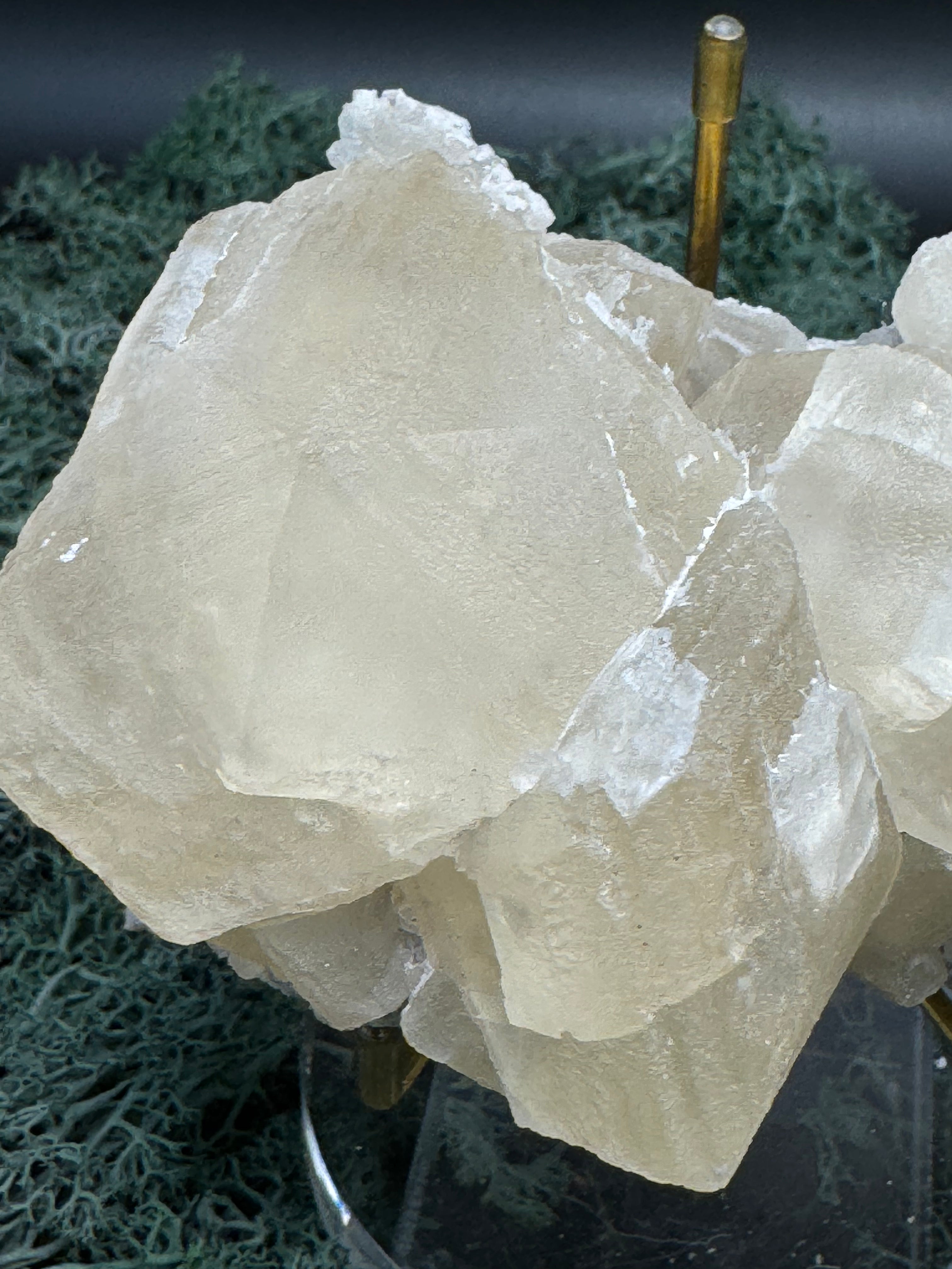 Gelber Calcit Großstufe (572g) aus Hubei, China - große schön ausgeprägte Kristalle - crystal paradise