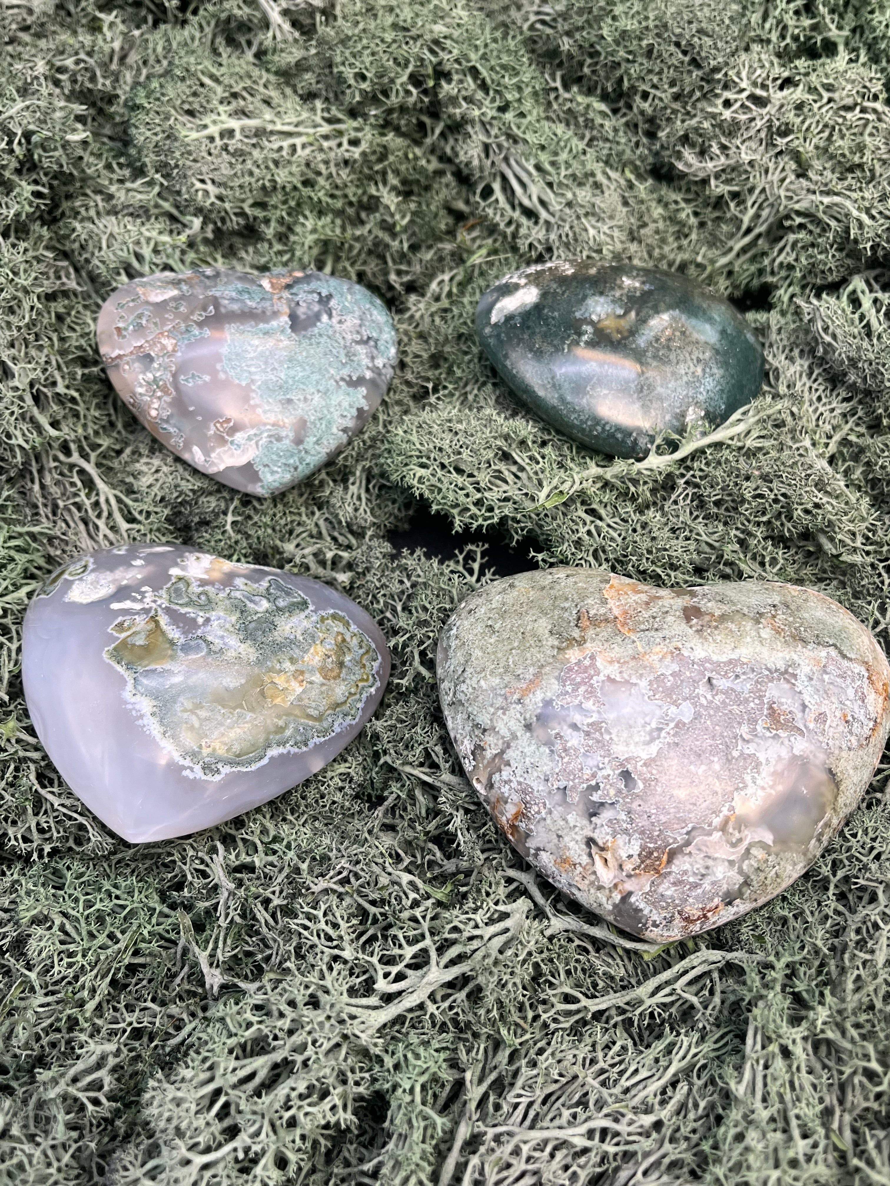 Deko: Herz aus Moosachat (Handschmeichler) (100-200g) - crystal paradise