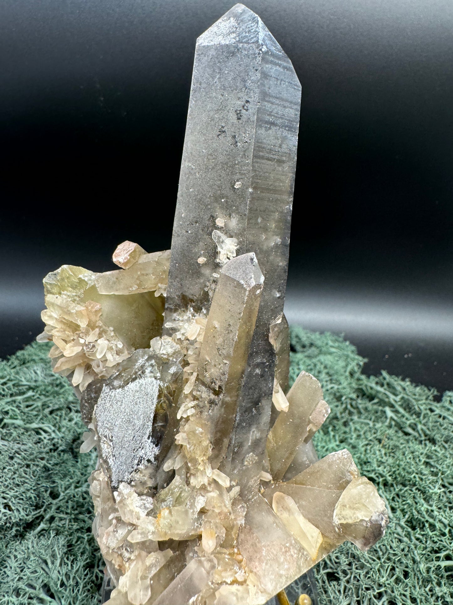 Rauchquarz Stufe aus Brasilien (514g) - sehr schöner Hauptkristall - crystal paradise