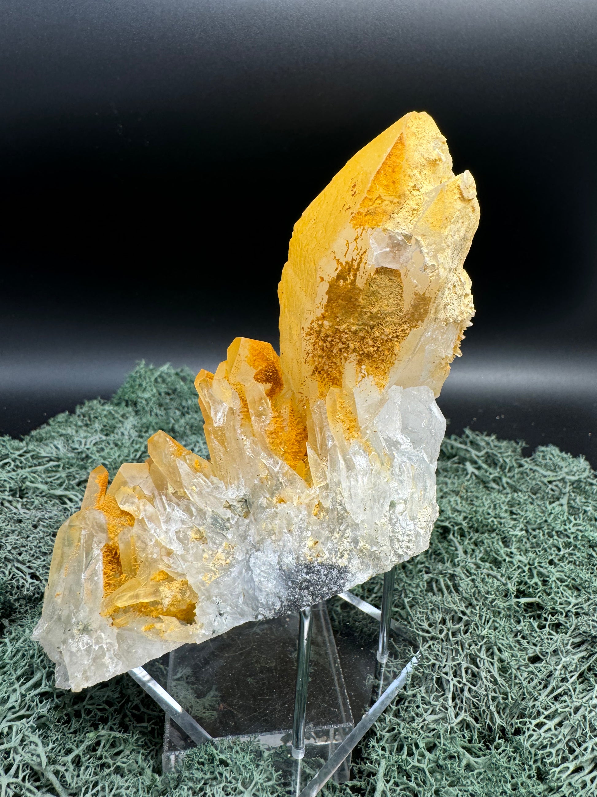 Gelber Eisen Quarz aus Haki, Bulgarien (667g) - crystal paradise