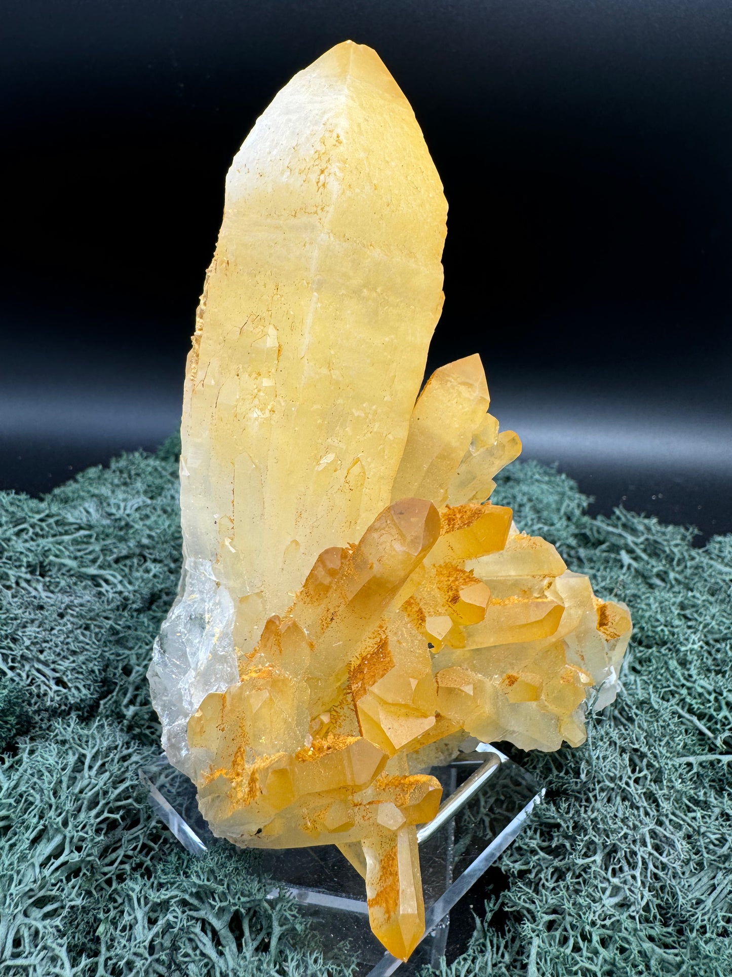 Gelber Eisen Quarz aus Haki, Bulgarien (667g) - crystal paradise