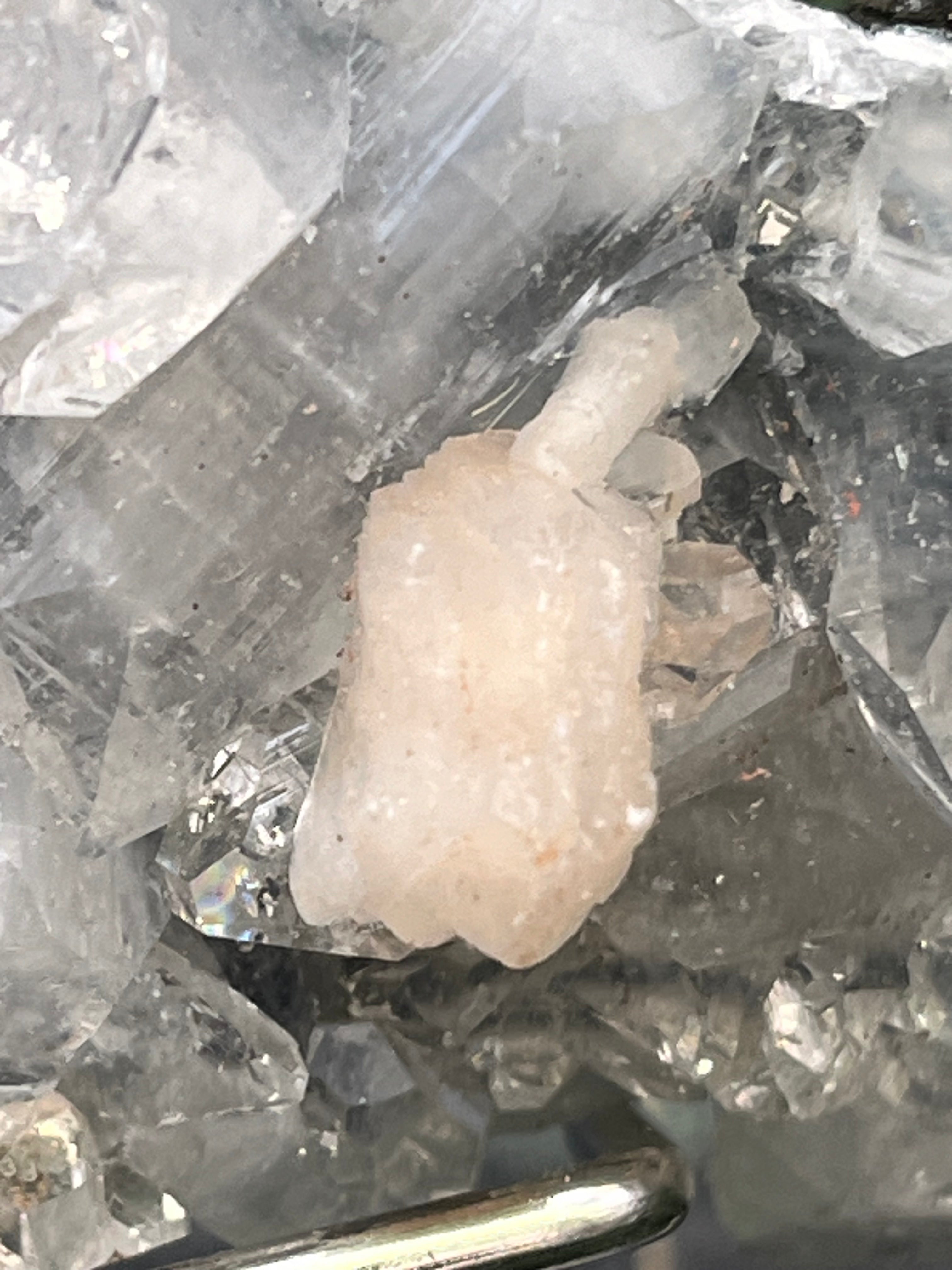 Apophyllit Stilbit Cluster aus Indien (78g) - crystal paradise