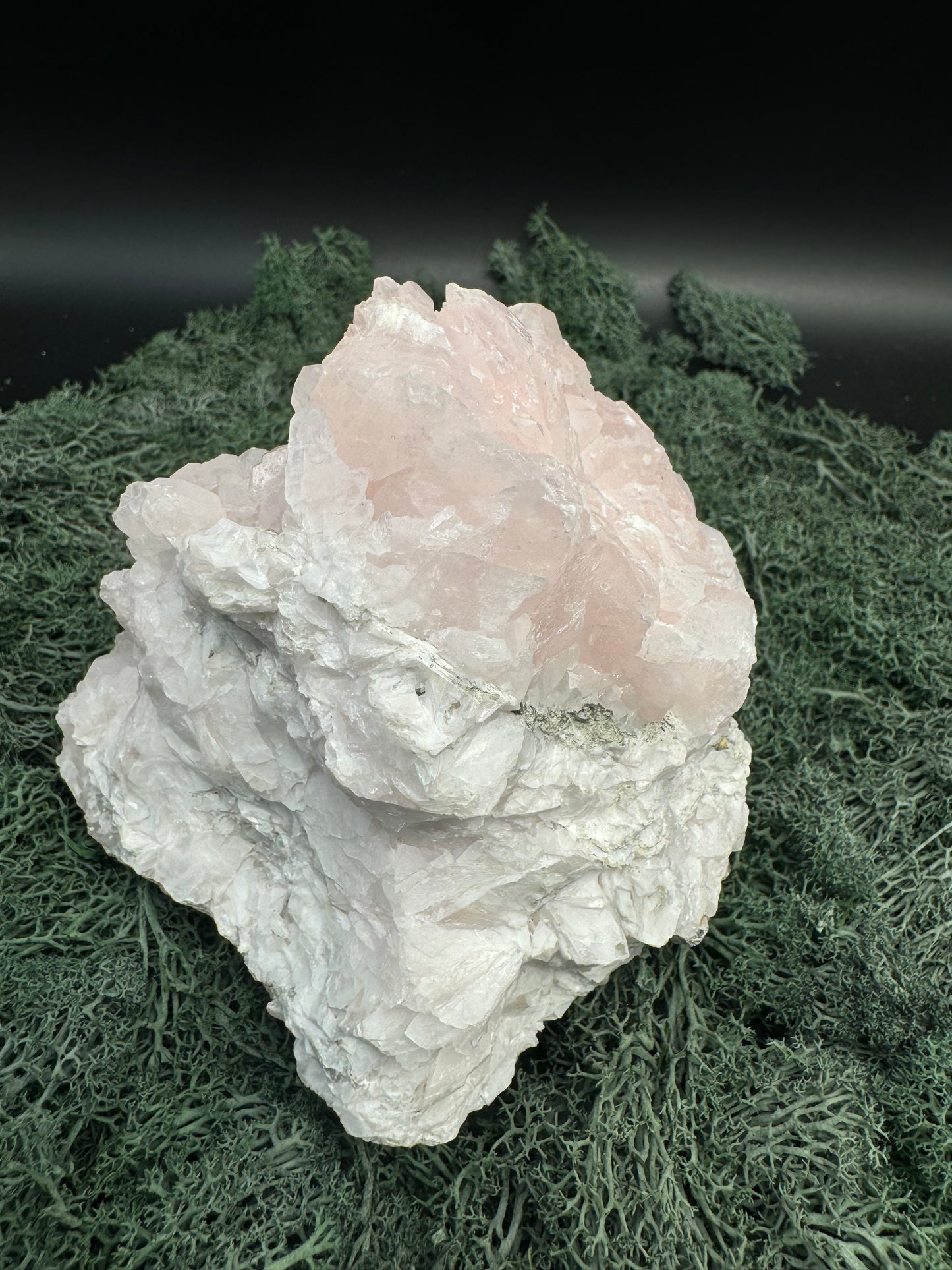 Pink Calcit Großstufe (UV Reaktiv) (1128g)-  schöne Kristallstruktur