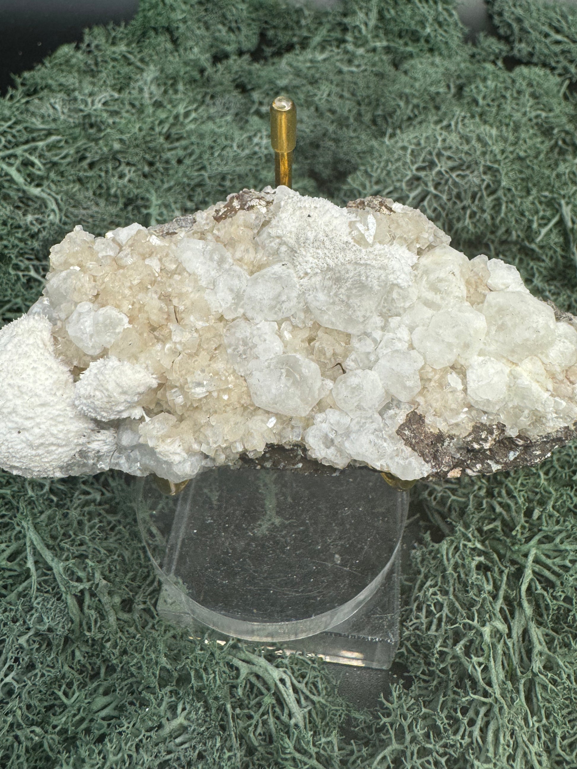 Okenit auf Calcit und Apophyllit Cluster aus Indien (177g) - viele Apophyllit Kristalle - crystal paradise