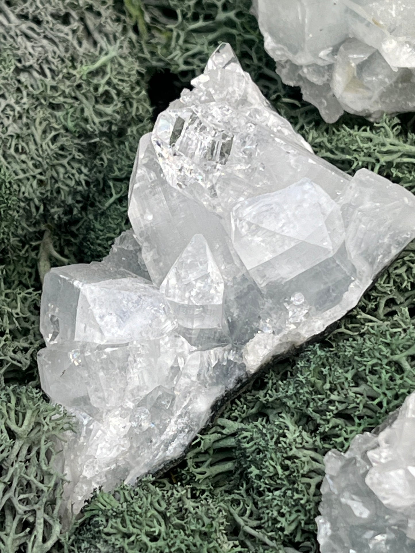 Apophyllit Cluster mittel aus Indien - verschieden Größen - 1 Stück - crystal paradise