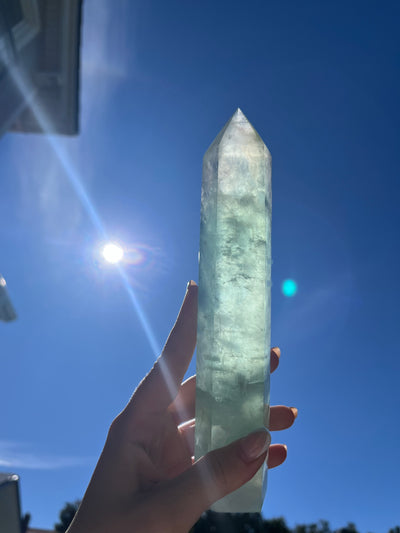 Grüne Fluorit Spitze/Tower gross  - 1 Stück (ca. 470-570g) - crystal paradise