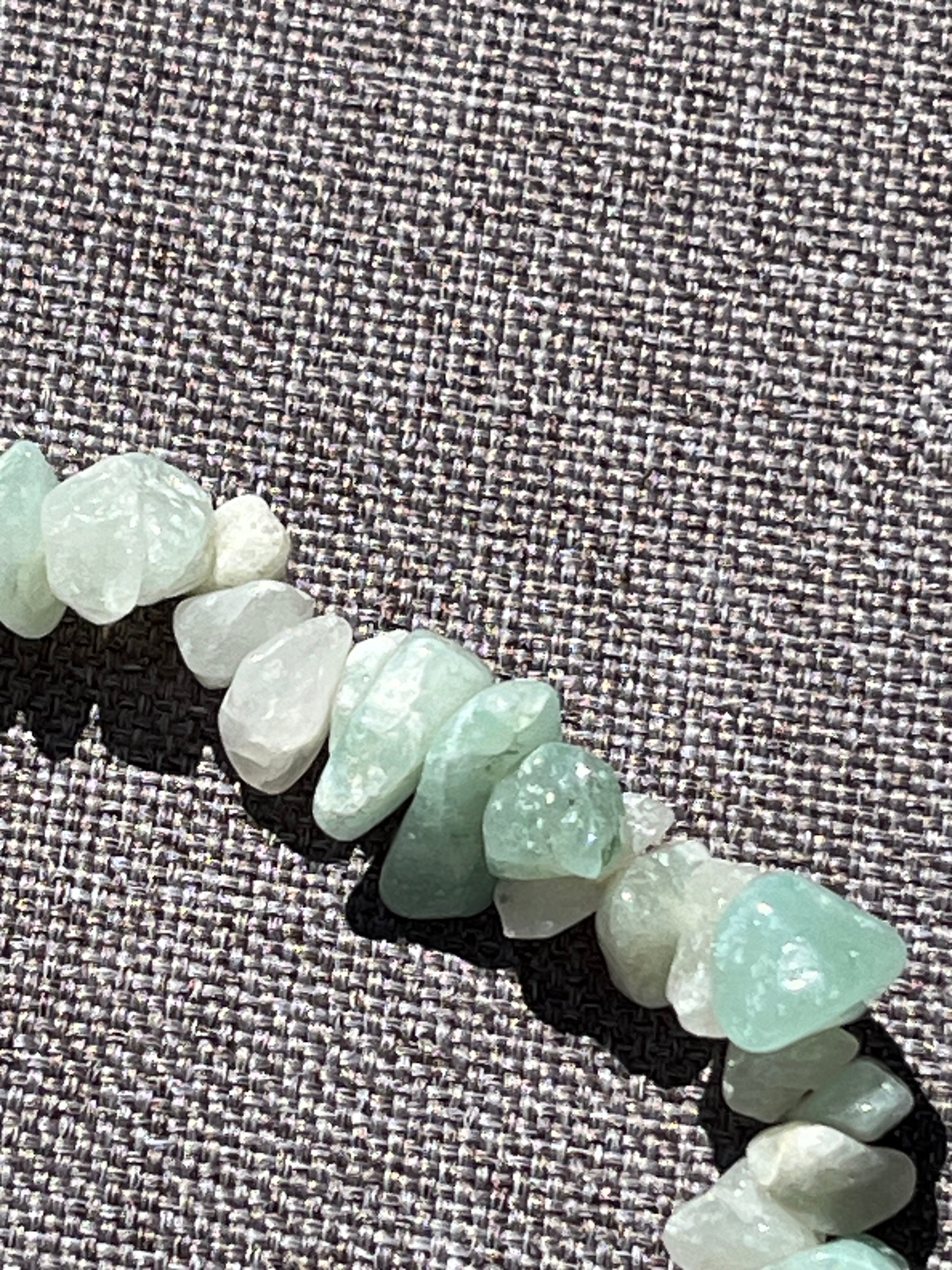 Armband aus Moosachat-Chipstone-Perlen  - 10 Stück - crystal paradise
