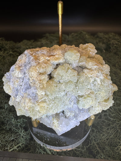 Prehnit und Quarz Stufe aus Hubei, China (325g) - hellgrüne Kugel-Kristalle - crystal paradise