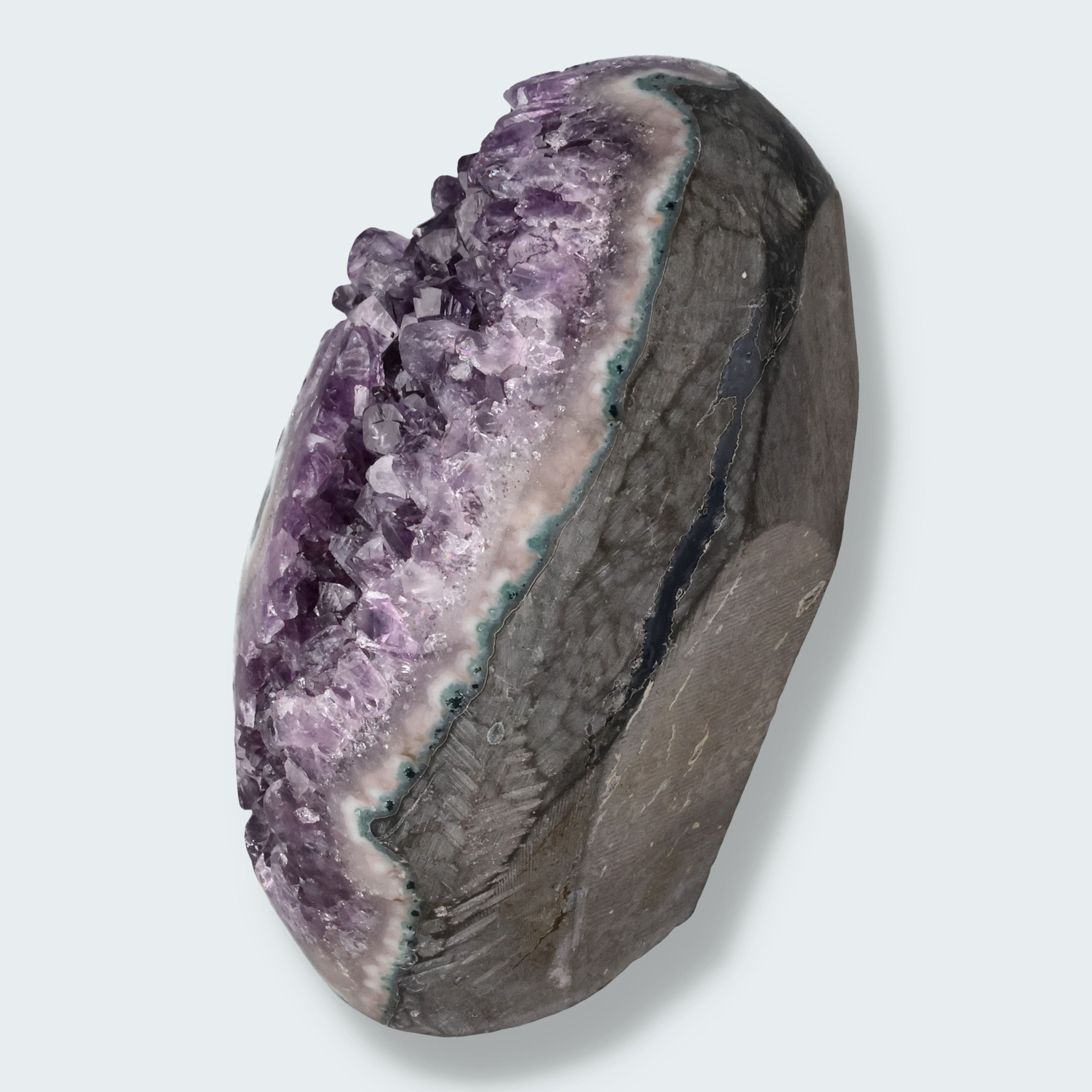 Achatisierte Amethyst Druse aus Uruguay (602g) – Ansicht 3