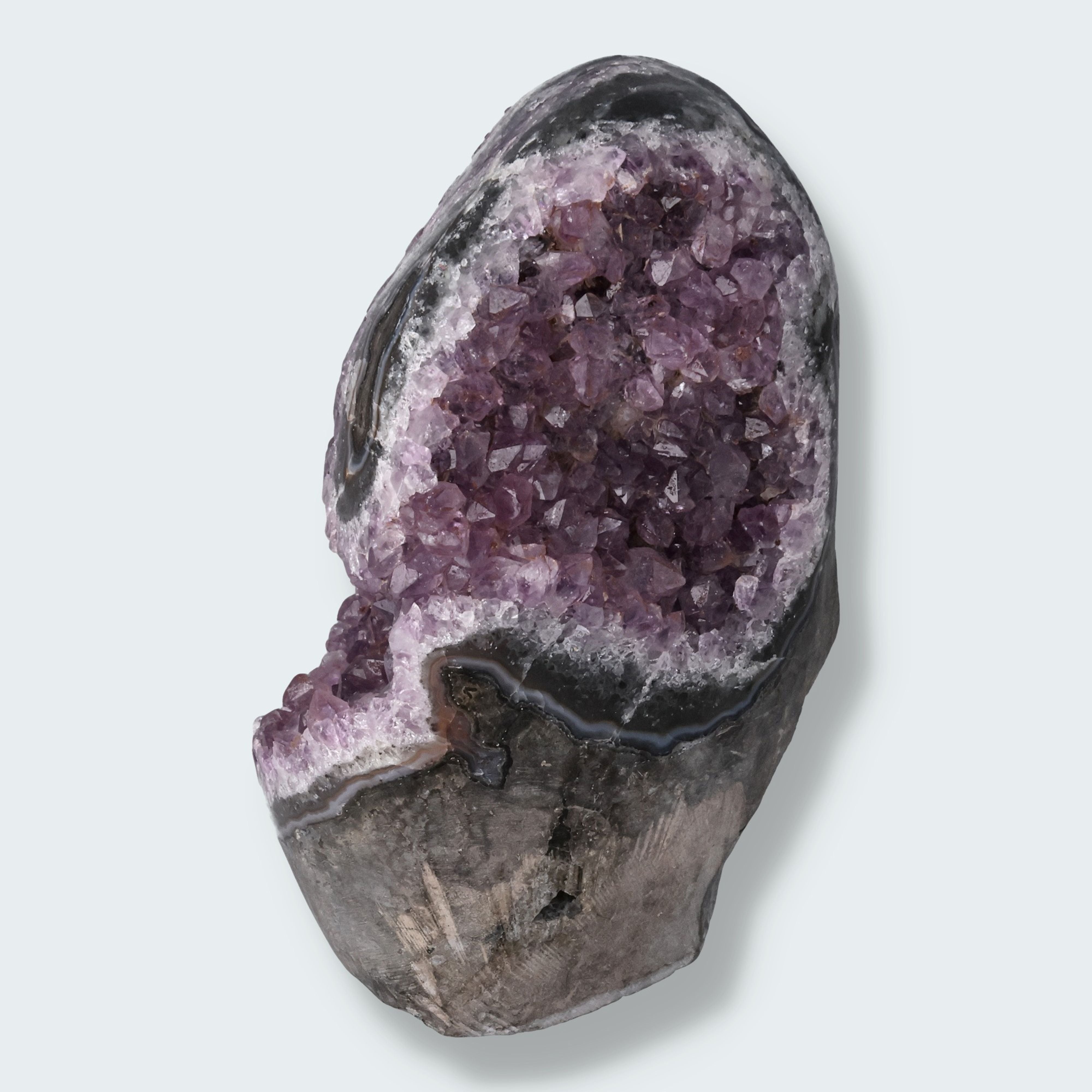 Achatisierte Amethyst Druse aus Uruguay (762g) – Ansicht 2