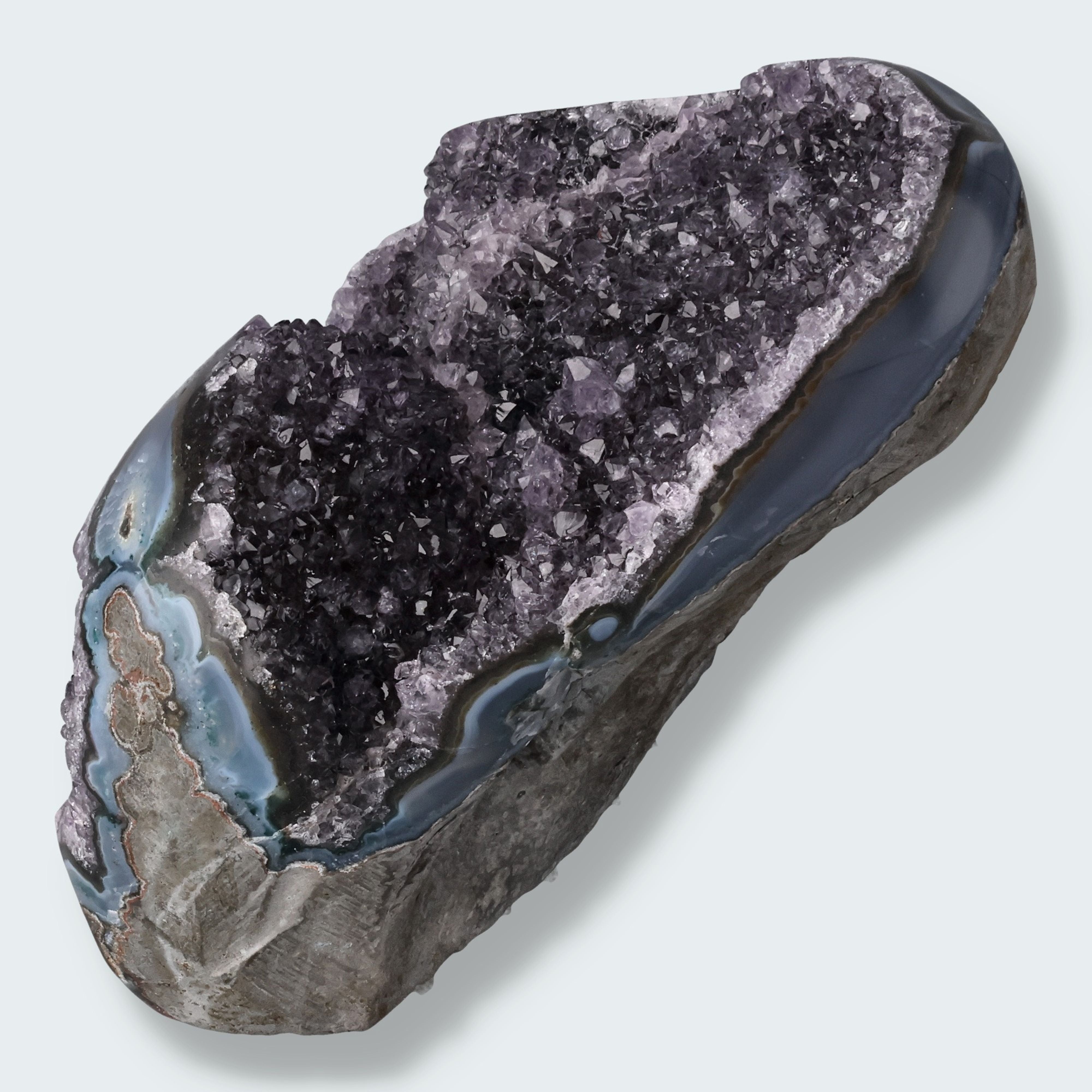 Achatisierte Amethyst Druse aus Uruguay (808g) – Ansicht 3