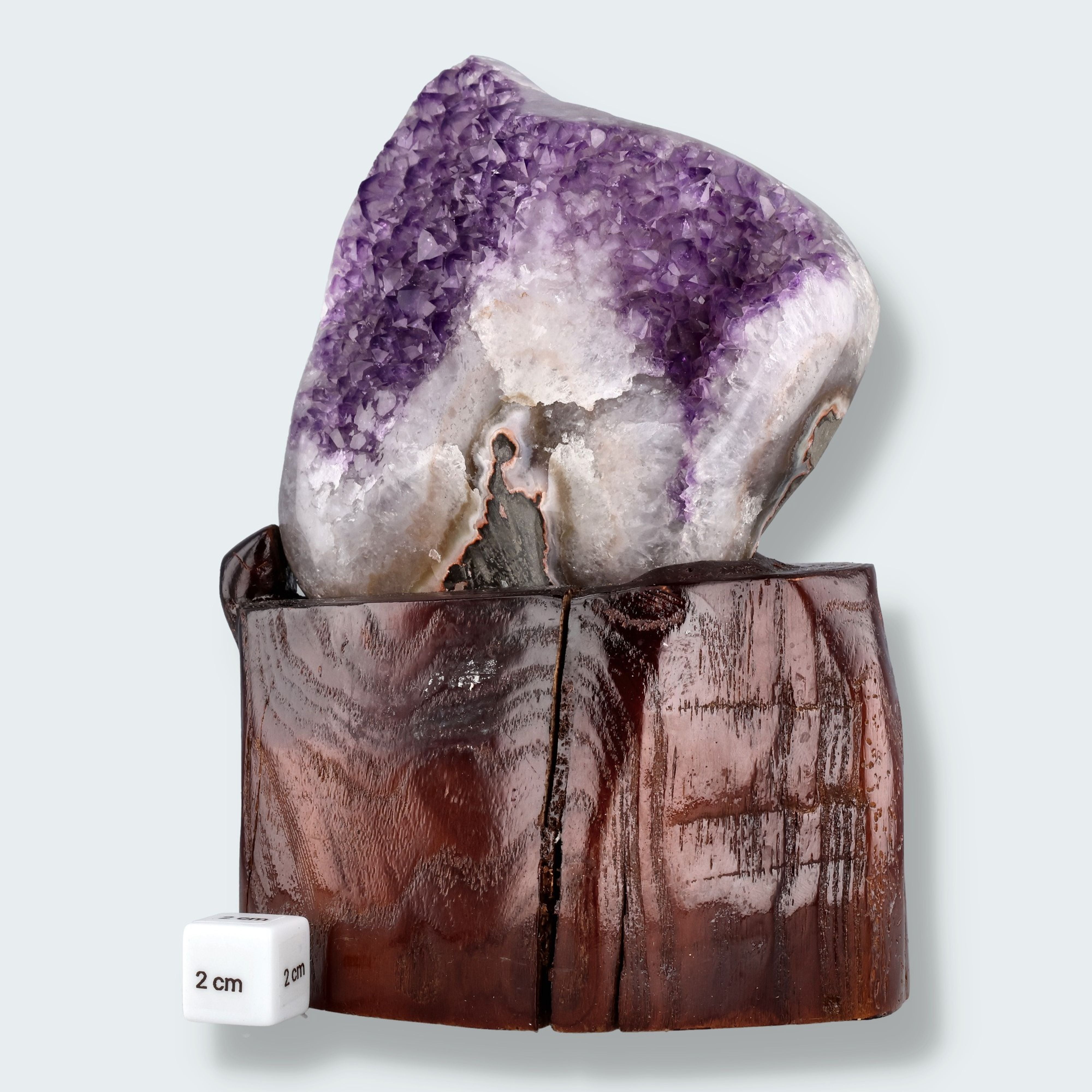 Amethyst Druse auf Holzständer (1778g) – Ansicht 3