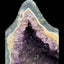 Amethyst XL Geode aus Brasilien (18.8kg) vor schwarzem Hintergrund