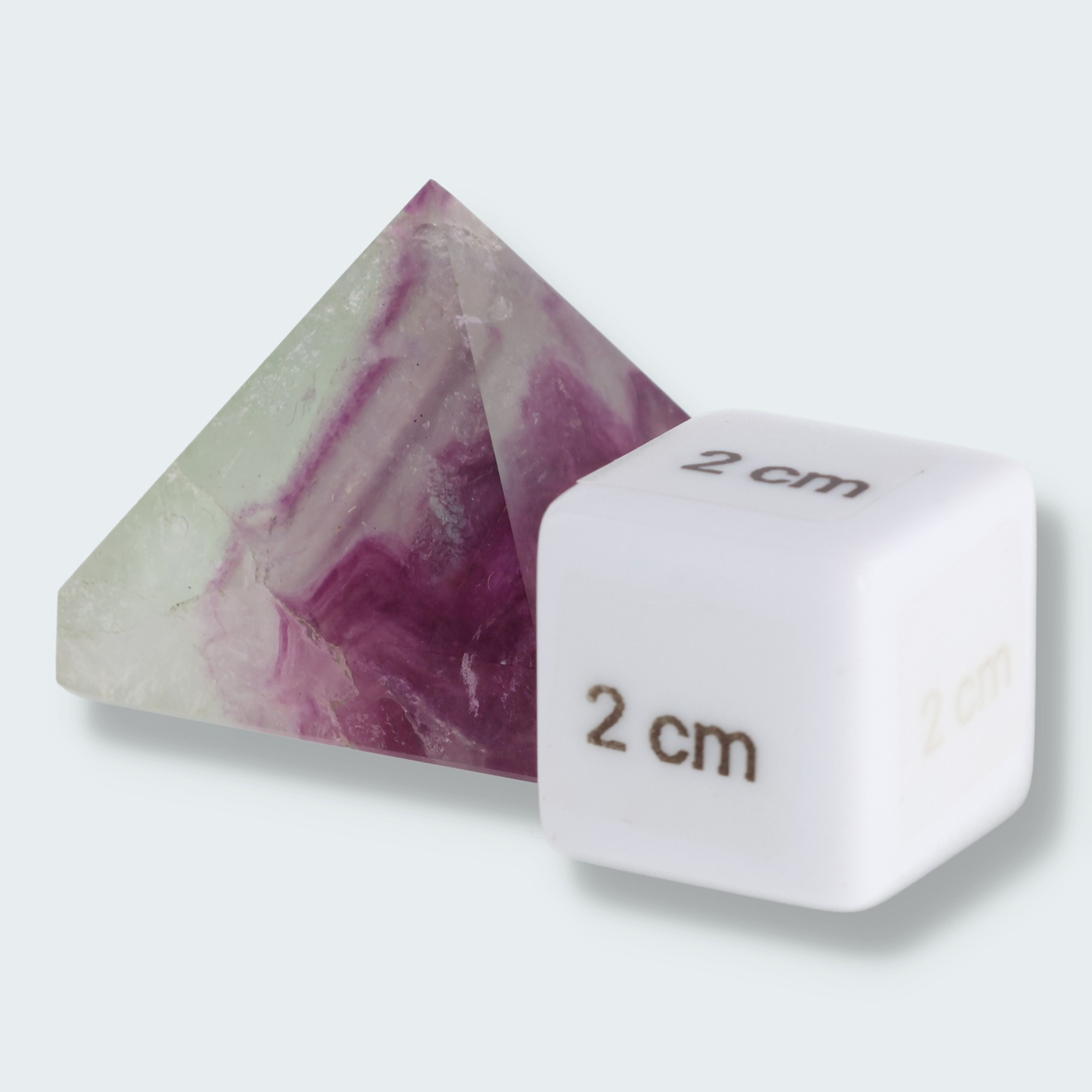 Mini Grüne Fluorit Pyramide (3 cm) – Ansicht 3