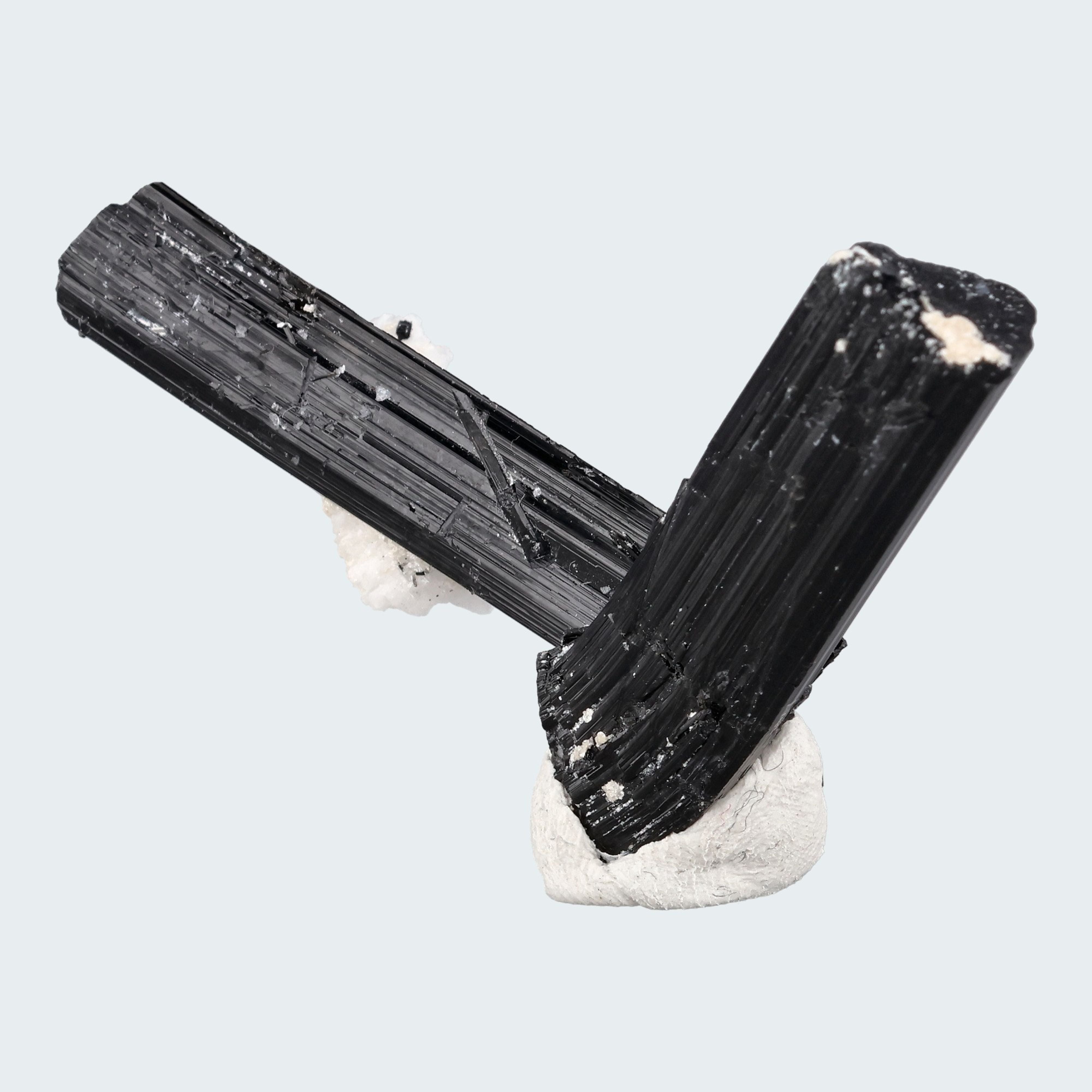 Schwarzer Schörl Turmalin an Himalaya Bergkristall (13g) - L Form – Ansicht 2