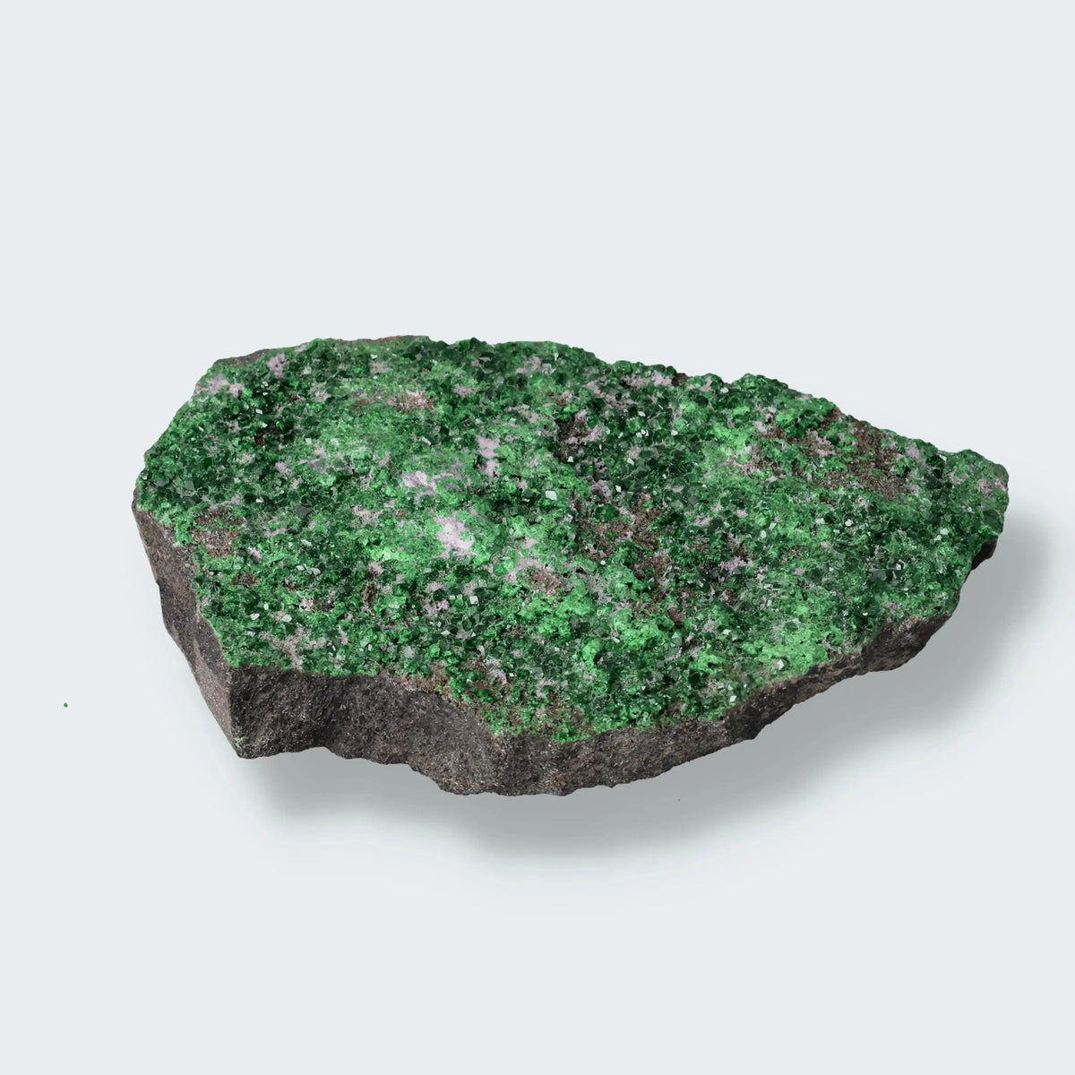 Uwarowit aus Ural, Russland, Stufe 10,0 × 6,5 × 1,5 cm