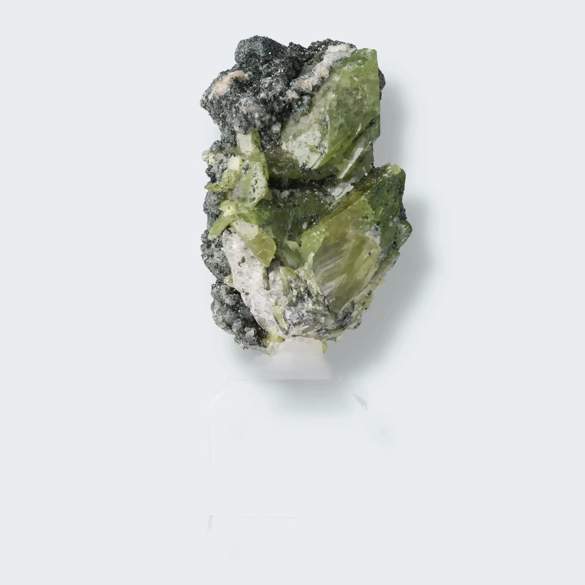 Titanit aus Pakistan, Stufe 3 × 2,5 × 4 cm