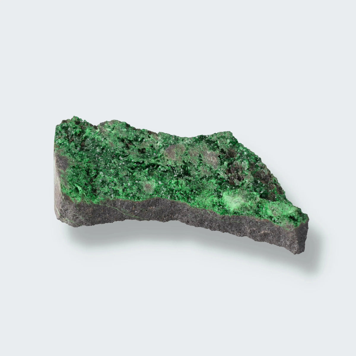 Uwarowit aus Ural, Russland, Stufe 7,0 × 4,0 × 1,5 cm