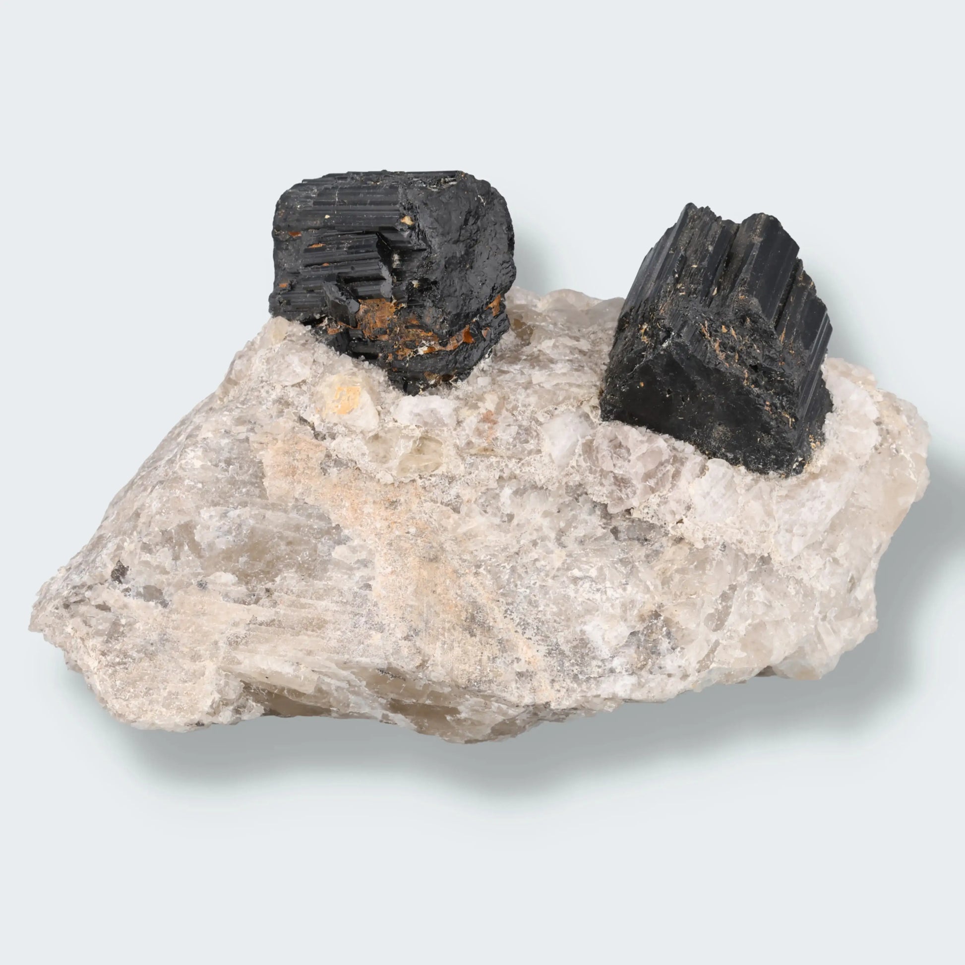 Schwarzer Schörl Turmalin aus Madagaskar (1779g)