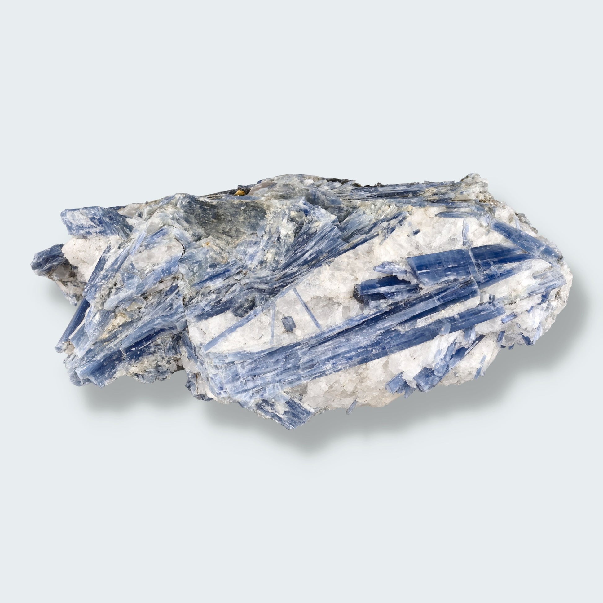 Blauer Kyanit Grossstufe aus Brasilien (994g)