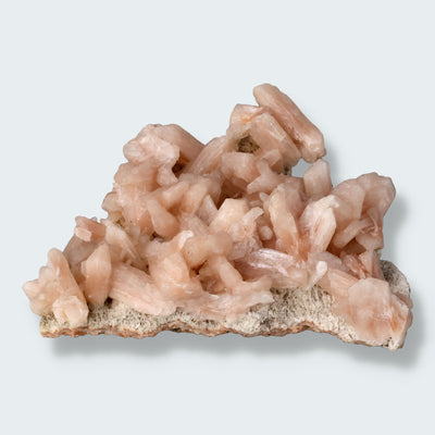 Stilbit Cluster Handstufe auf Zeolith aus Indien (164g)