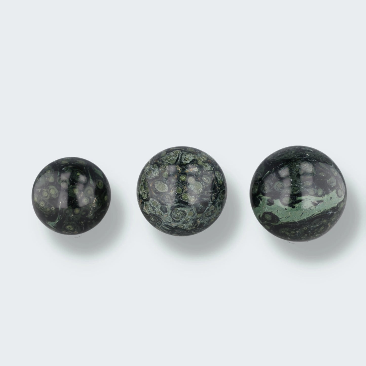 Kambaba Jaspis Kugeln aus Madargaskar