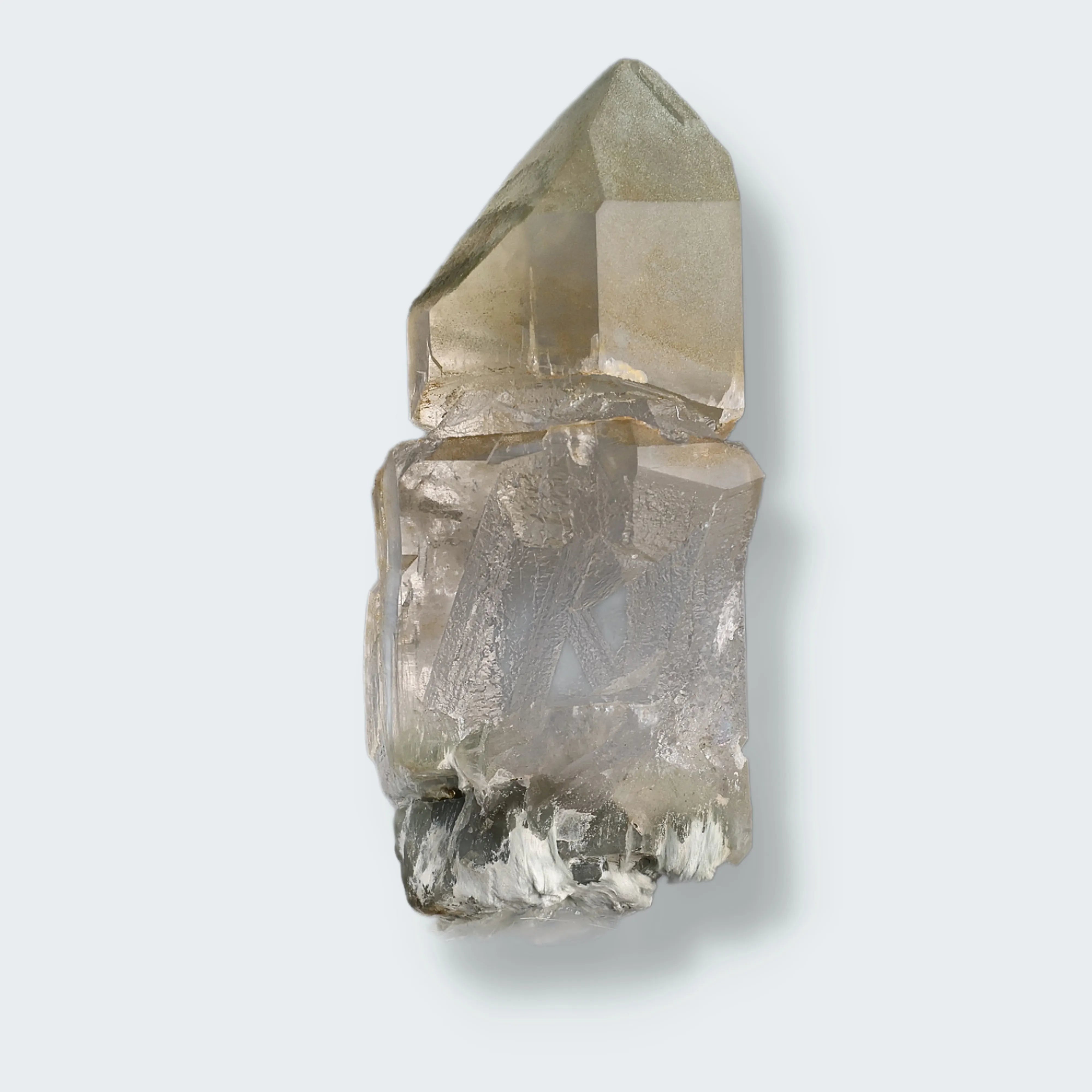 Quarz mit Calcitstörung aus der Schweiz (193g)