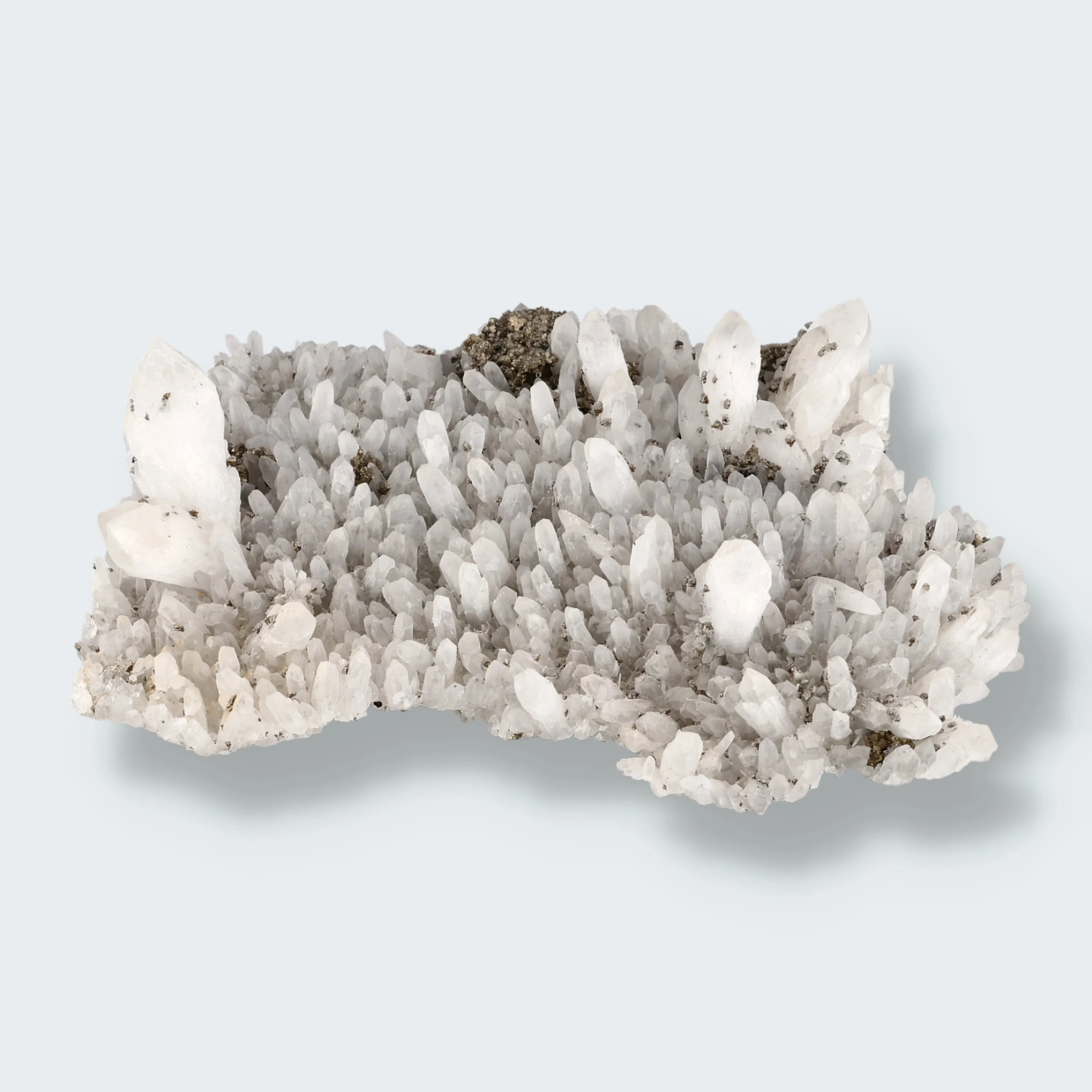 Artischockenquarz mit mit Pyrit aus Rumänien (1802g)